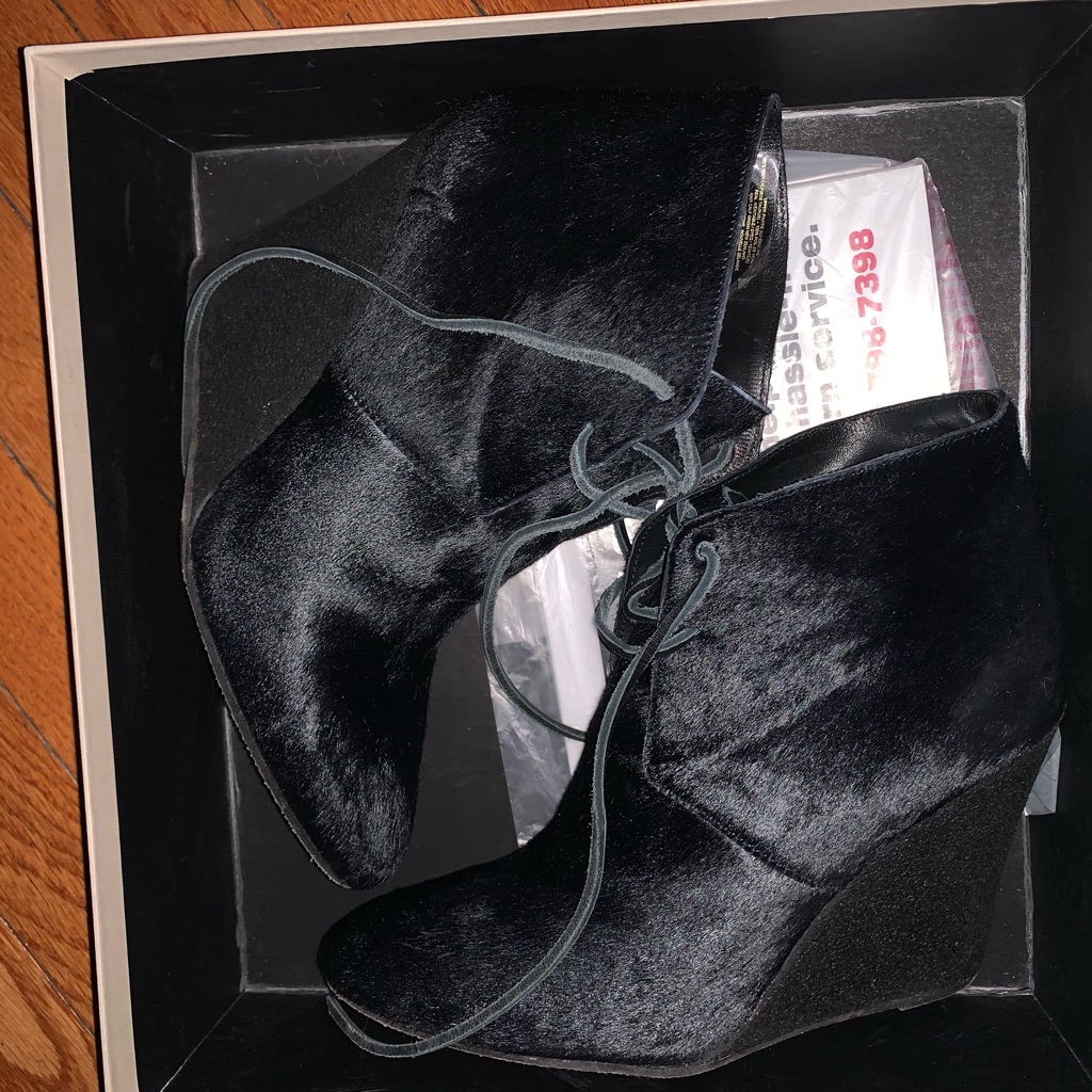 Burberry Heritage Texture Bentons 105 Wedged Boots